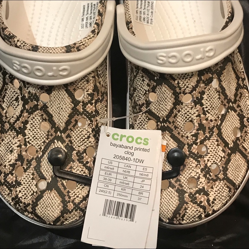 Crocs